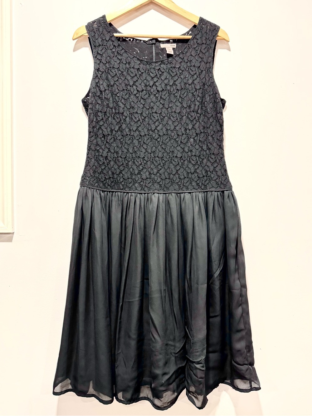H&M Black Lace Drop Waist Flouncy Sheer Top Y2K Sleeveless Dress‎ Size 12